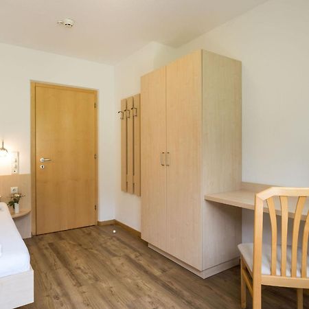 Garni Schorneck Bed & Breakfast Brunico Dış mekan fotoğraf
